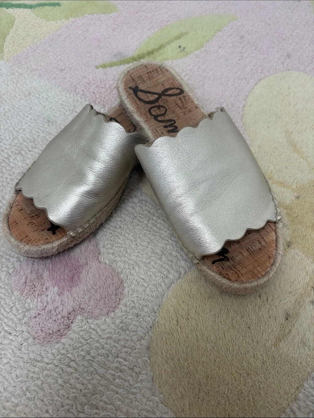 Sam Edelman Metallic Silver Scalloped Espadrille Slides